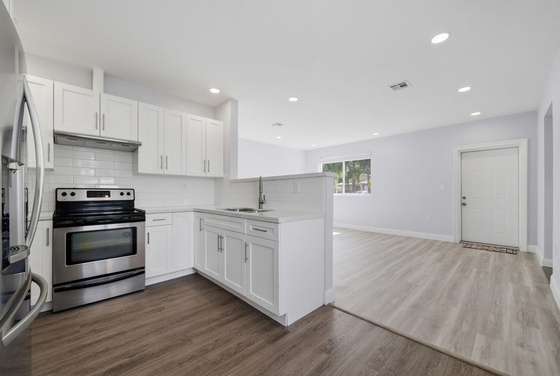 233 NW 6th Avenue, Boynton Beach, FL 33435 Photo