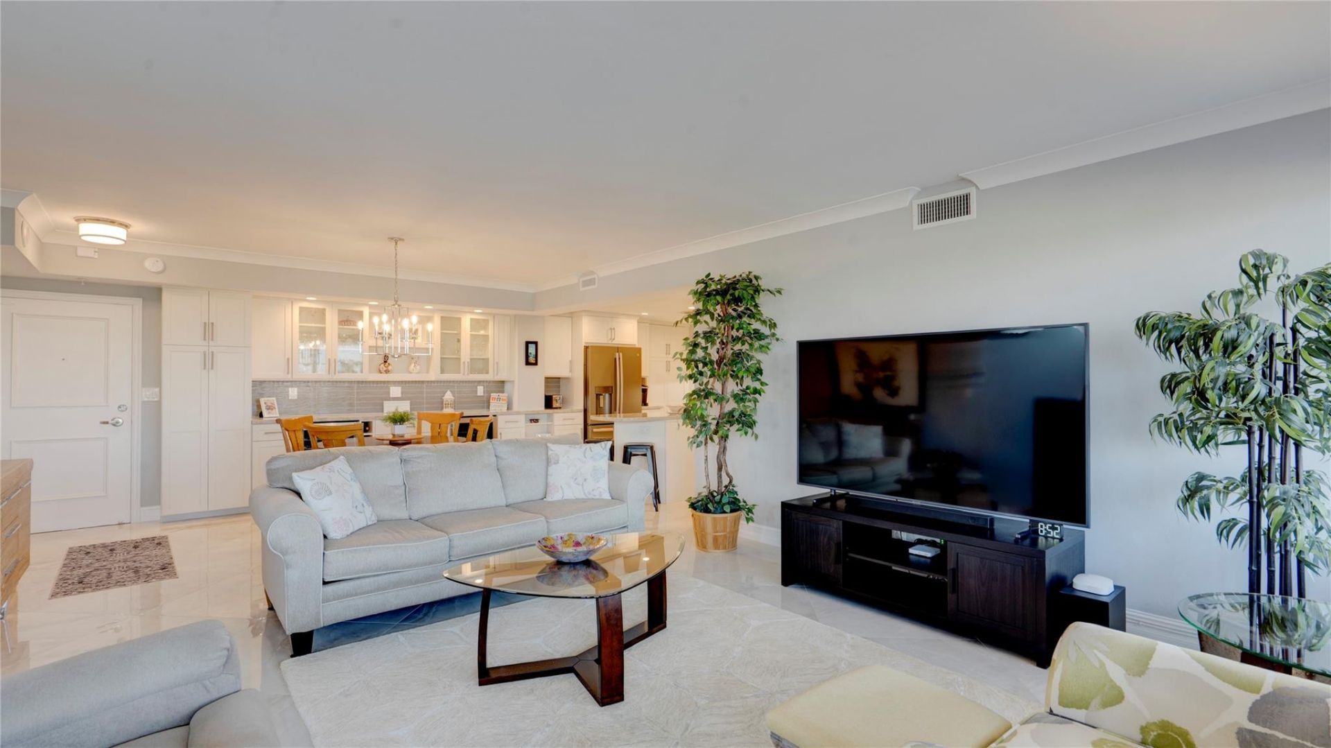 3200 NE 36th Street, Unit 608, Fort Lauderdale, FL 33308 Photo