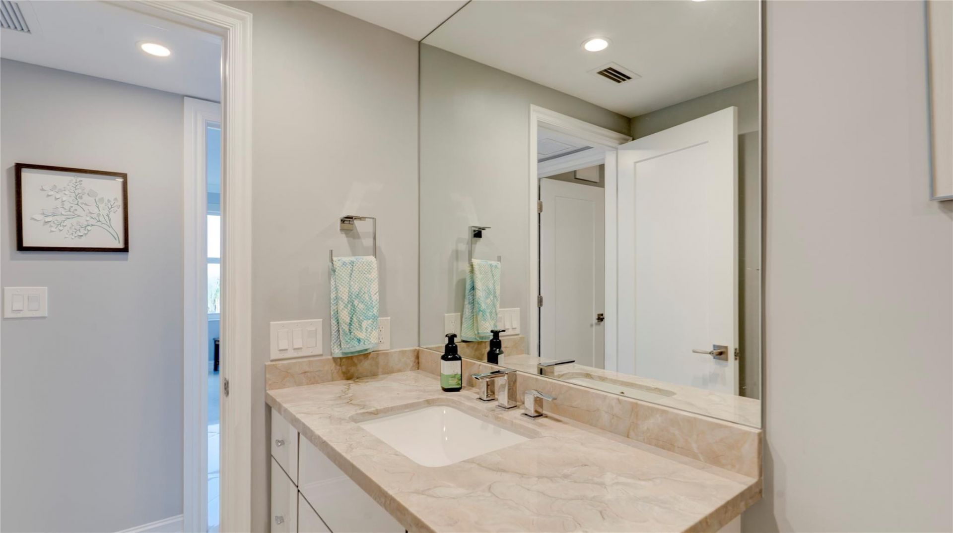 3200 NE 36th Street, Unit 608, Fort Lauderdale, FL 33308 Photo