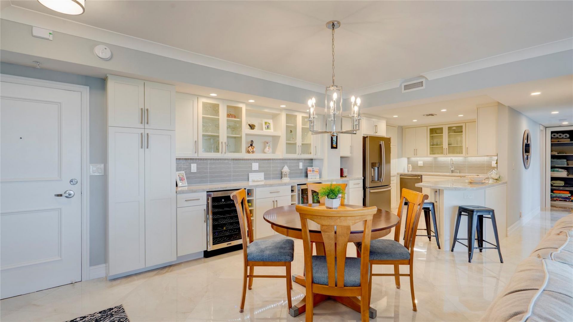 3200 NE 36th Street, Unit 608, Fort Lauderdale, FL 33308 Photo