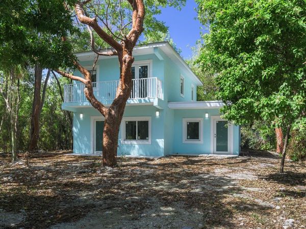 203 Anitgua Road, Tavernier, FL 33070