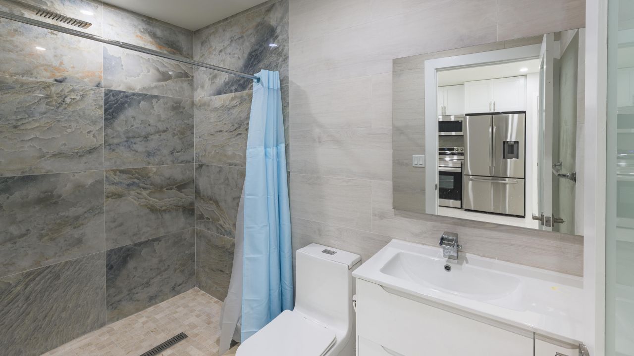 203 Anitgua Road, Tavernier, FL 33070 Photo