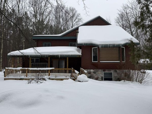 2772 Skidmore Road, Brethren, MI 49619