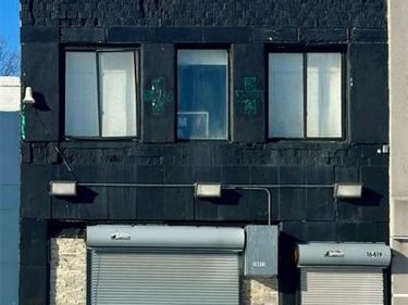 16417 E Warren Avenue, Detroit, MI 48224