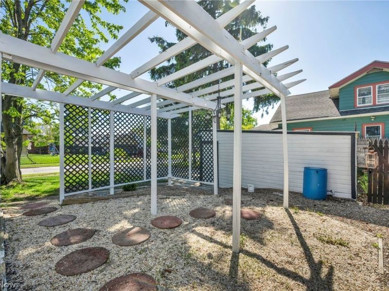 3682 Rocky River Drive, Cleveland, OH 44111 Photo 40