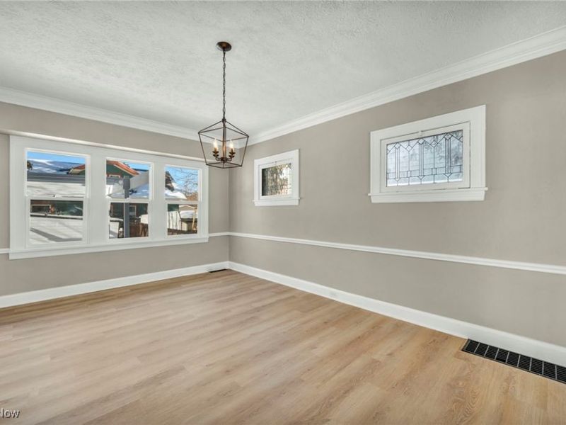 3682 Rocky River Drive, Cleveland, OH 44111 Photo 8