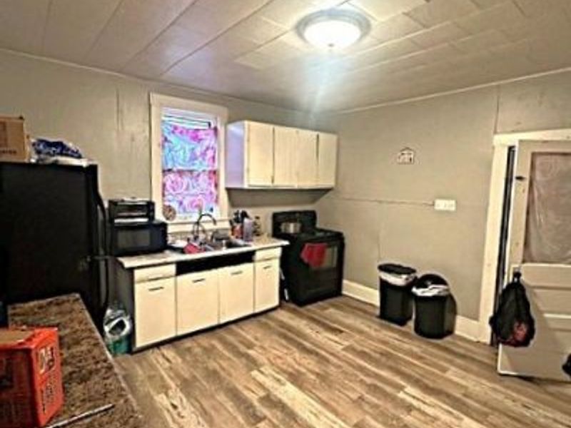 922 N Jefferson Street, Lima, OH 45801 Photo 2