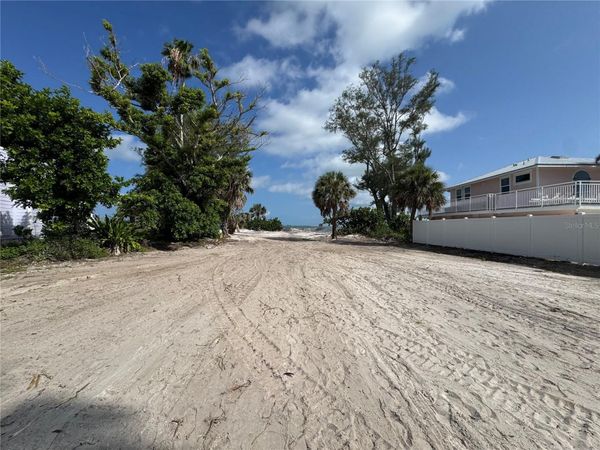 831 NORTH SHORE DRIVE, ANNA MARIA, FL 34216