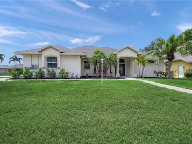 5226 MAGNOLIA POND DRIVE, SARASOTA, FL 34233