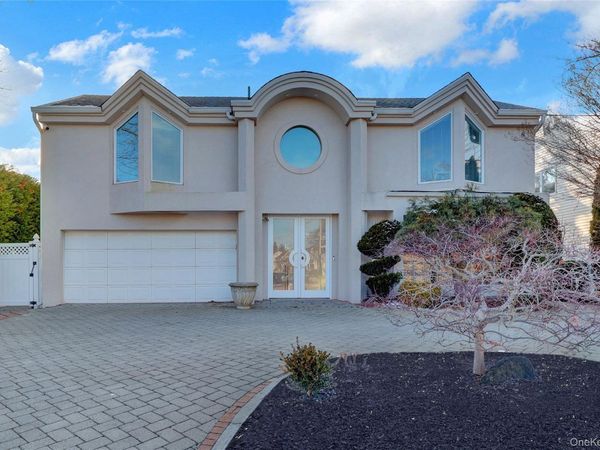 2988 Lee Place, Bellmore, NY 11710