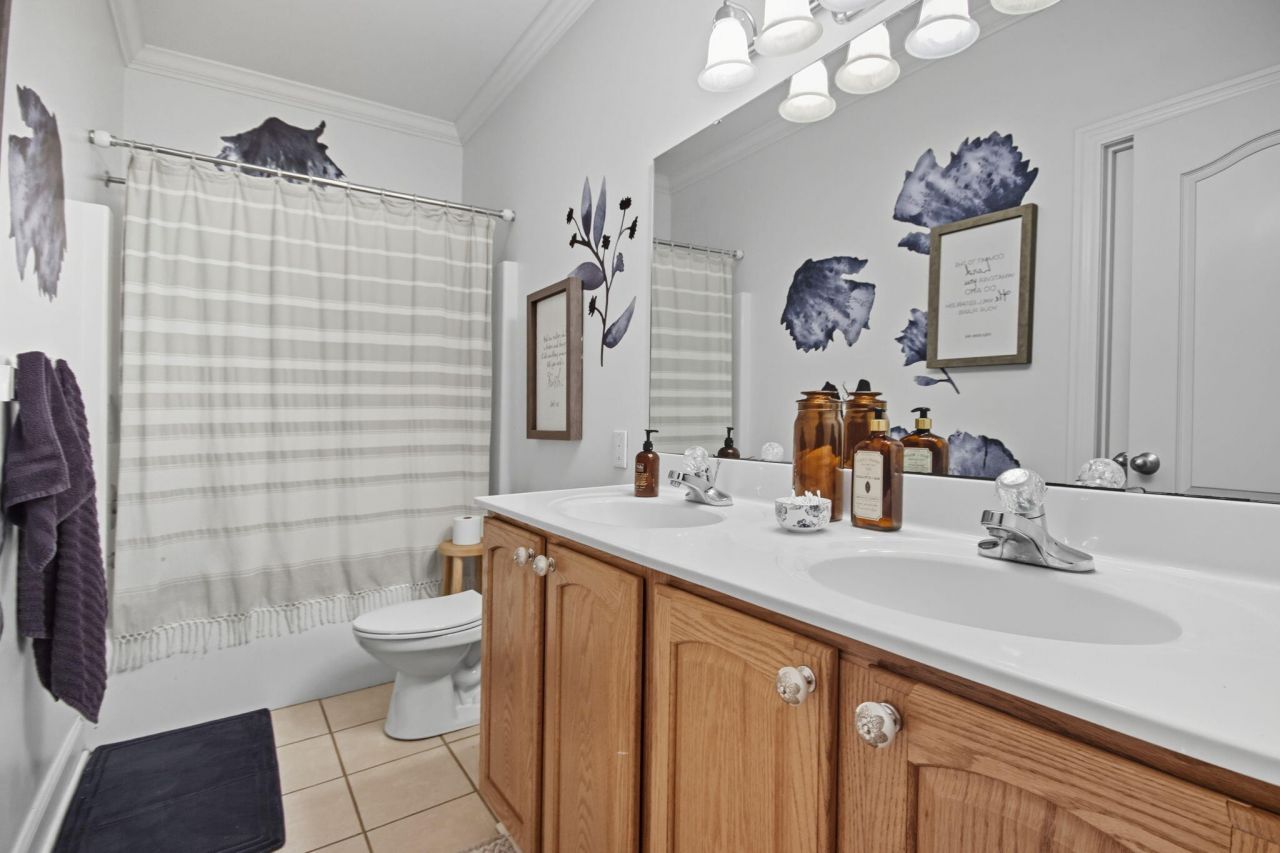 21 Craftsman Lane Photo 26