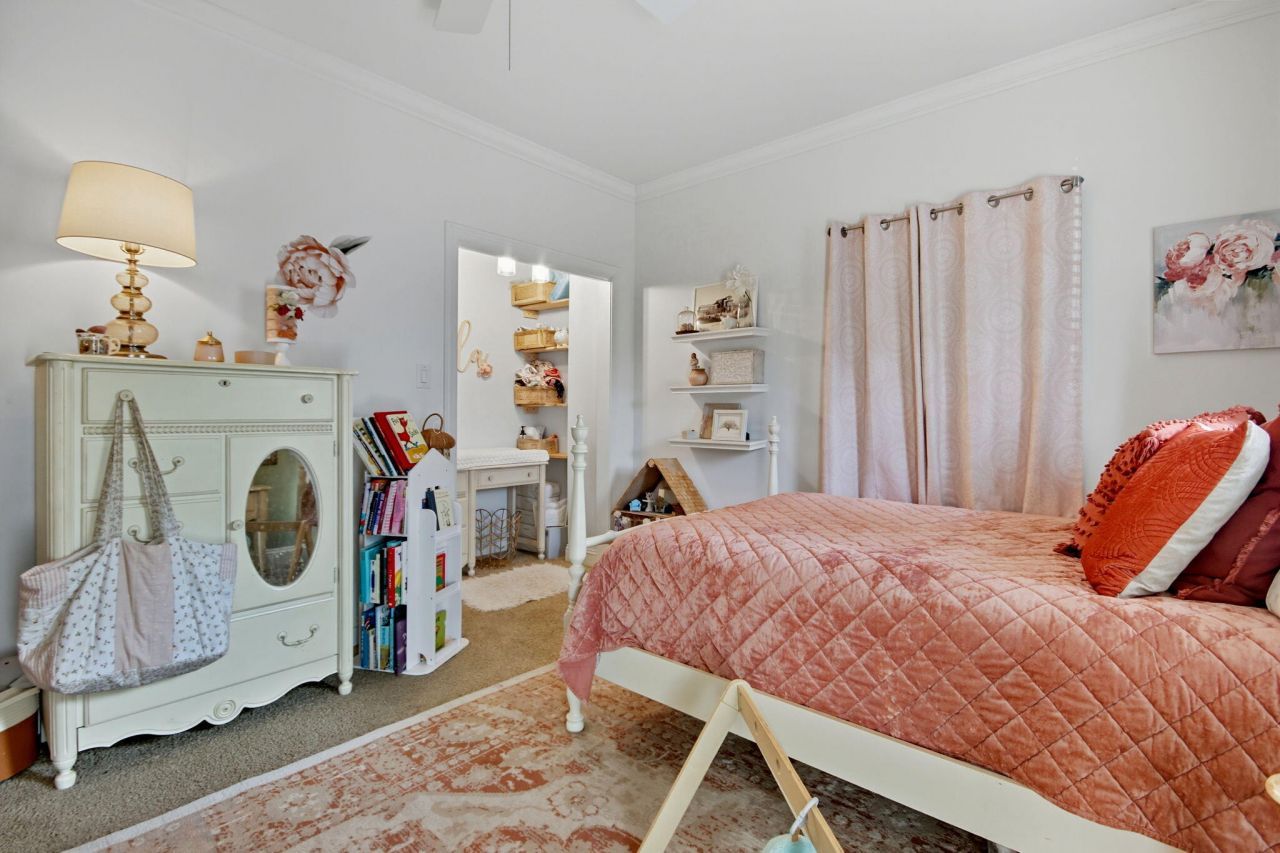 21 Craftsman Lane Photo 34