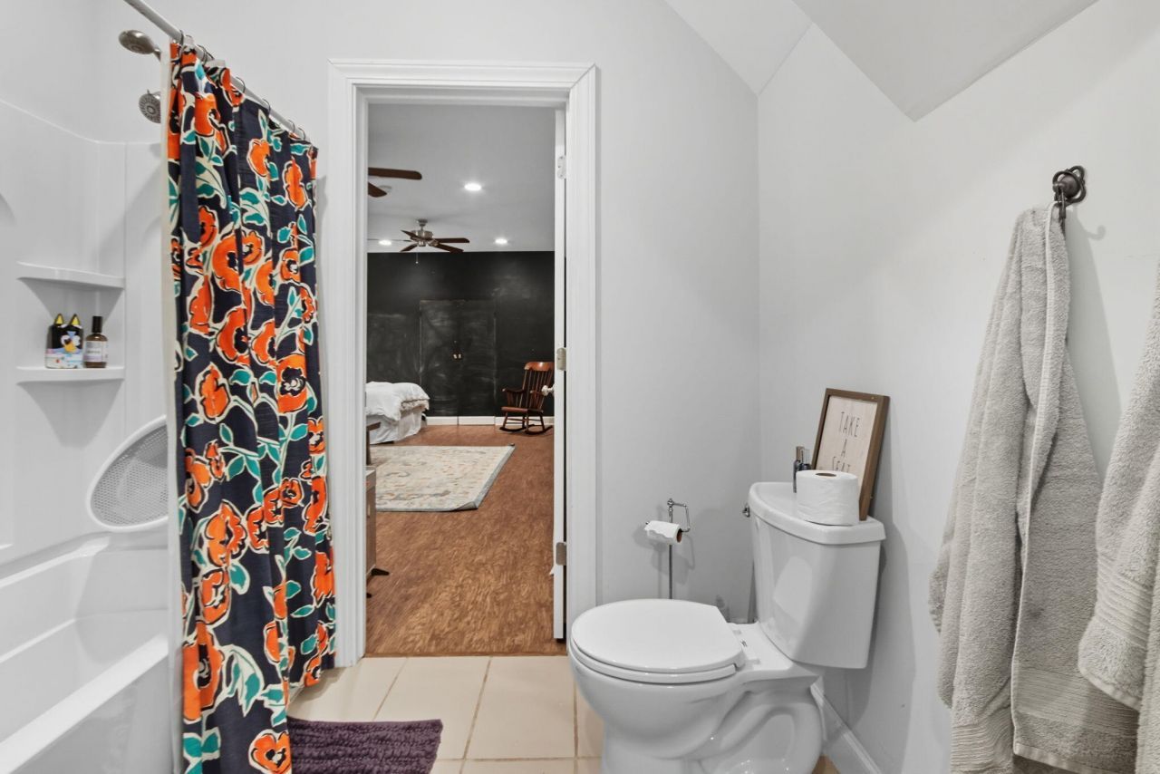 21 Craftsman Lane Photo 40