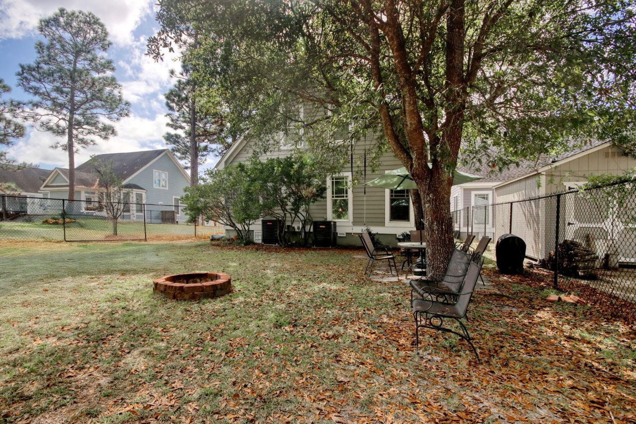 21 Craftsman Lane Photo 44