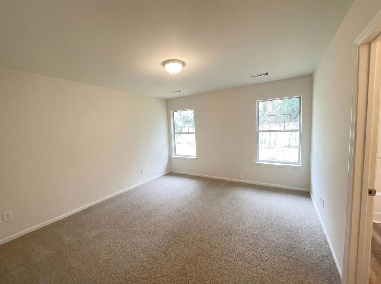 336 Price Street Photo 14