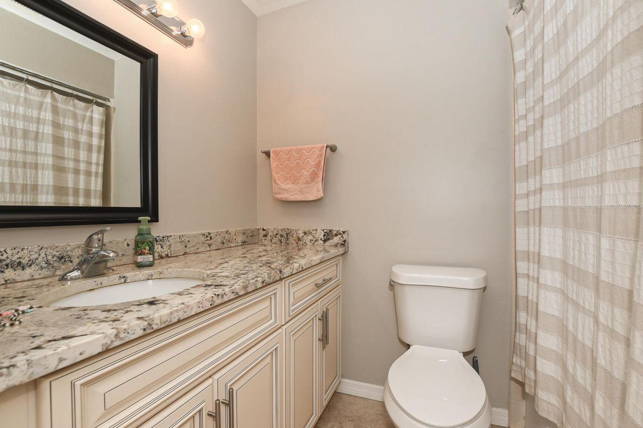 610 NW Marion Avenue, Port Saint Lucie, FL 34983 Photo