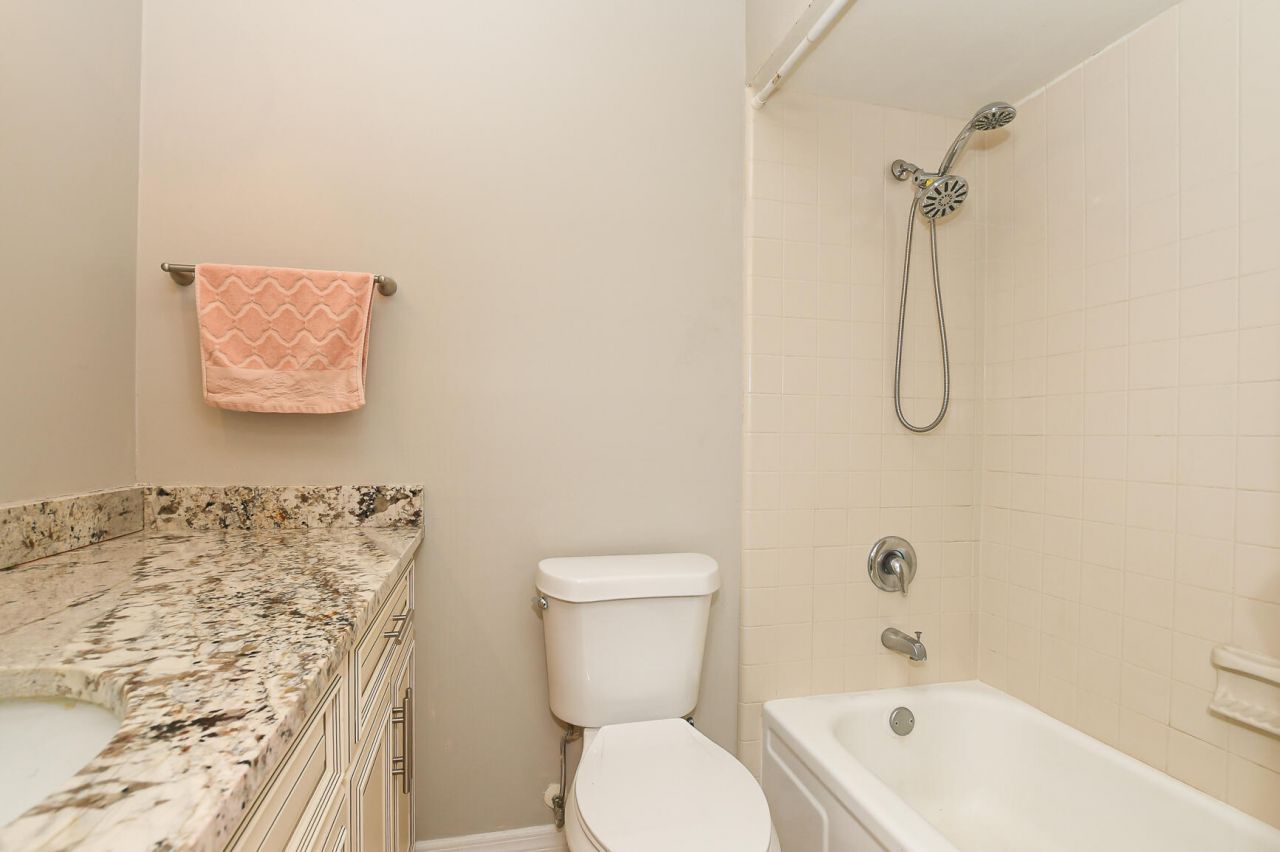 610 NW Marion Avenue, Port Saint Lucie, FL 34983 Photo