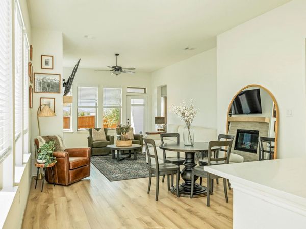 337 Langhorne BND, Liberty Hill, TX 78642