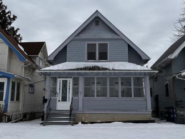 1102 Woodward Avenue, Toledo, OH 43608