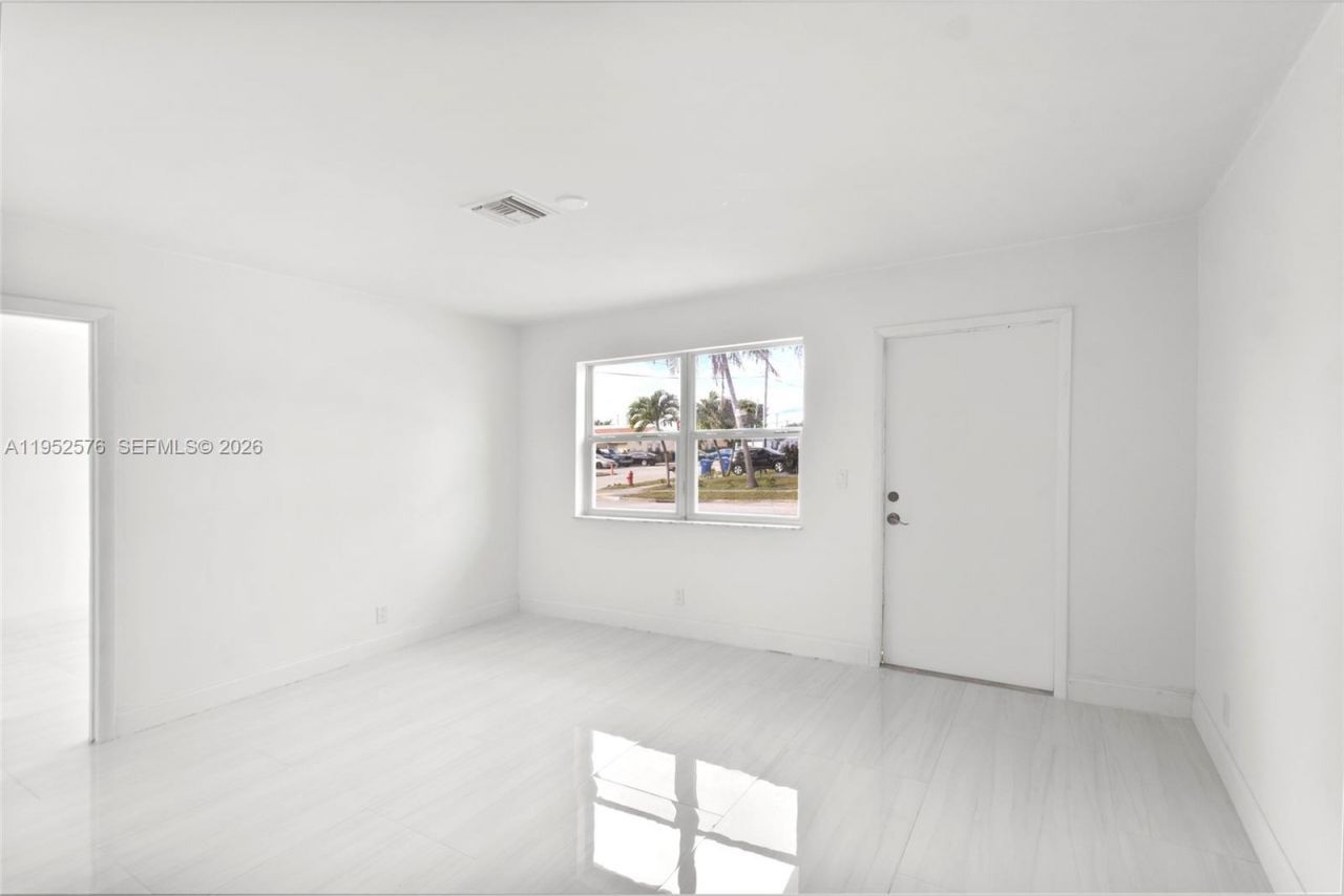 968 W 9th St, Riviera Beach, FL 33404 Photo