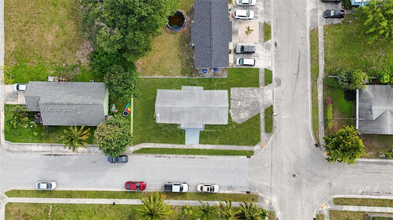 968 W 9th St, Riviera Beach, FL 33404 Photo