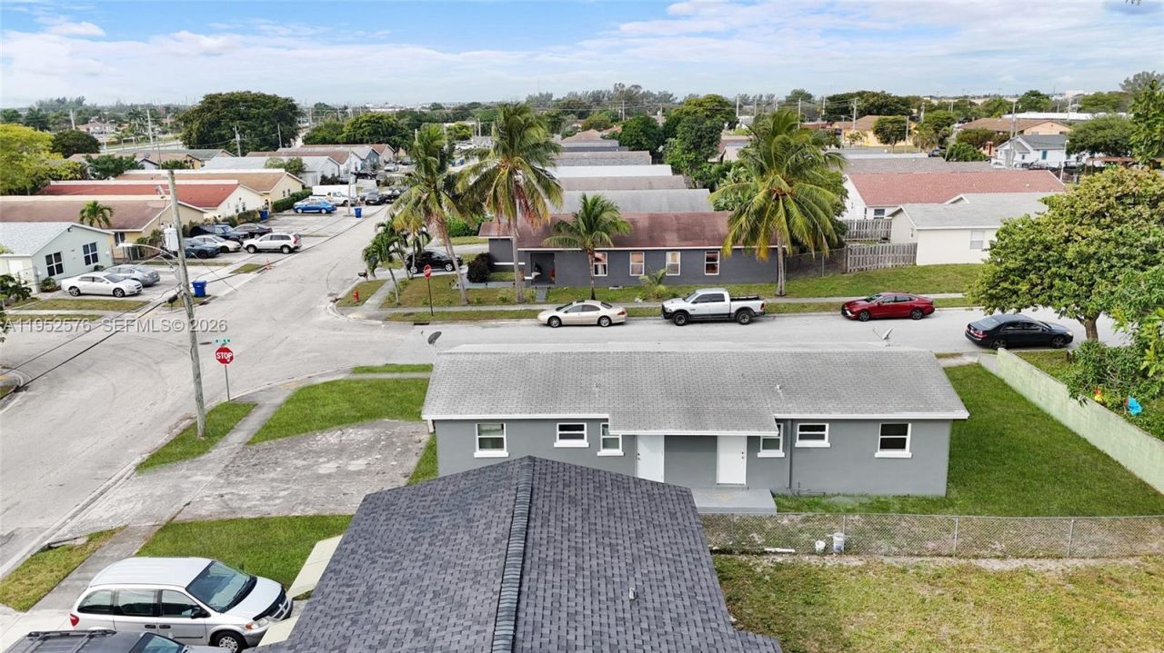 968 W 9th St, Riviera Beach, FL 33404 Photo