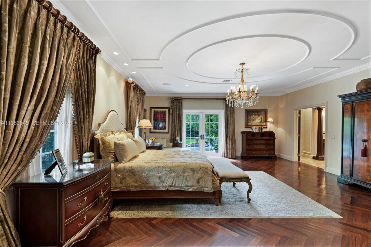 4620 Granada Blvd , Coral Gables, FL 33146 Photo