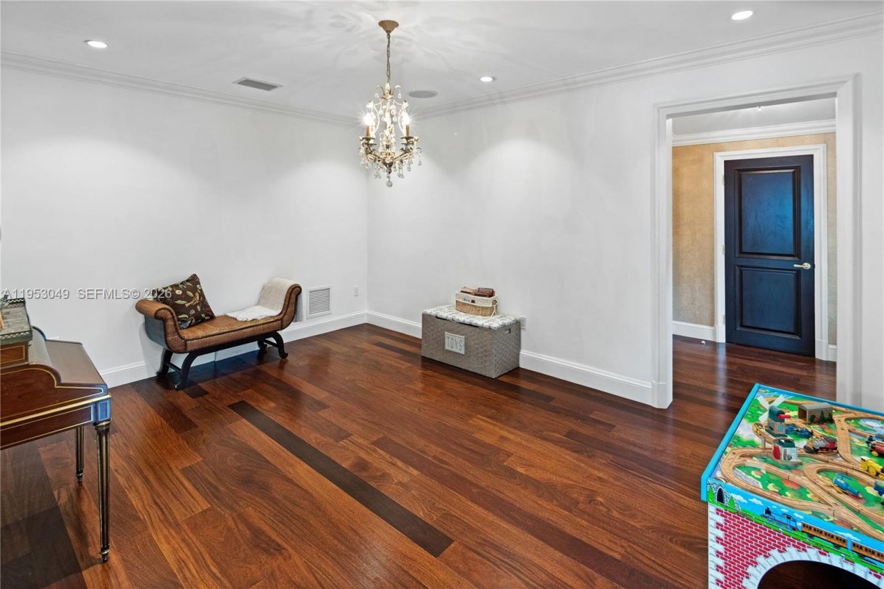 4620 Granada Blvd , Coral Gables, FL 33146 Photo