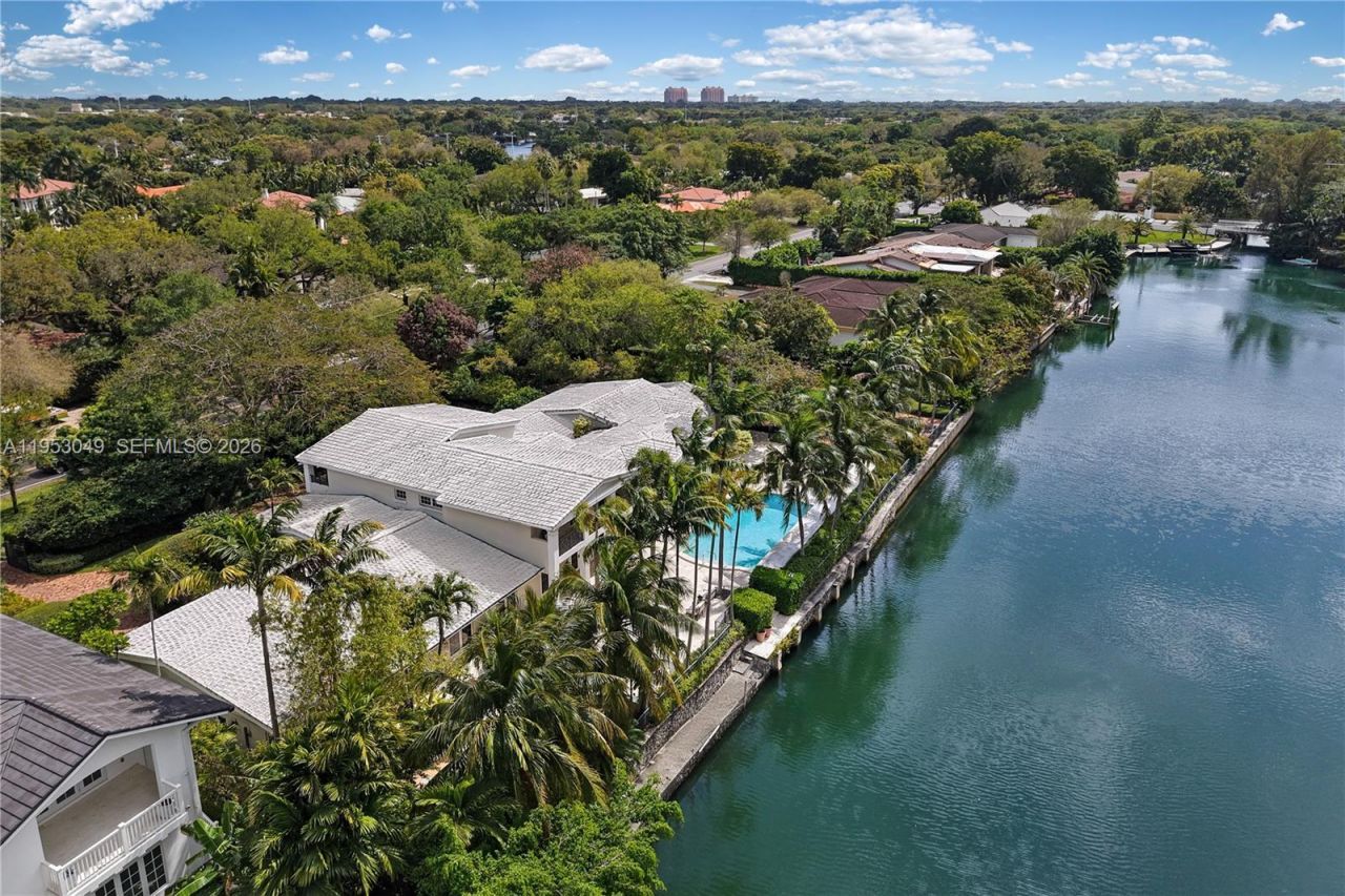 4620 Granada Blvd , Coral Gables, FL 33146 Photo