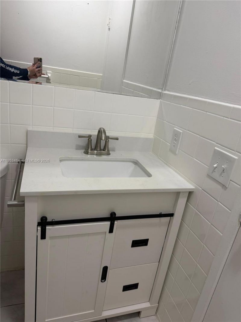 2905 Pierce St, Unit 14, Hollywood, FL 33020 Photo