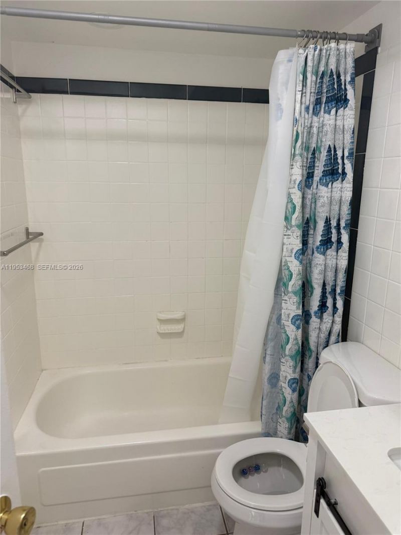 2905 Pierce St, Unit 14, Hollywood, FL 33020 Photo