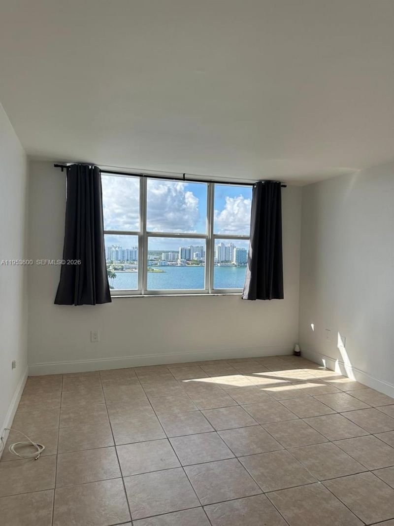 1865 79th St Csw , Unit PHD, North Bay Village, FL 33141 Photo