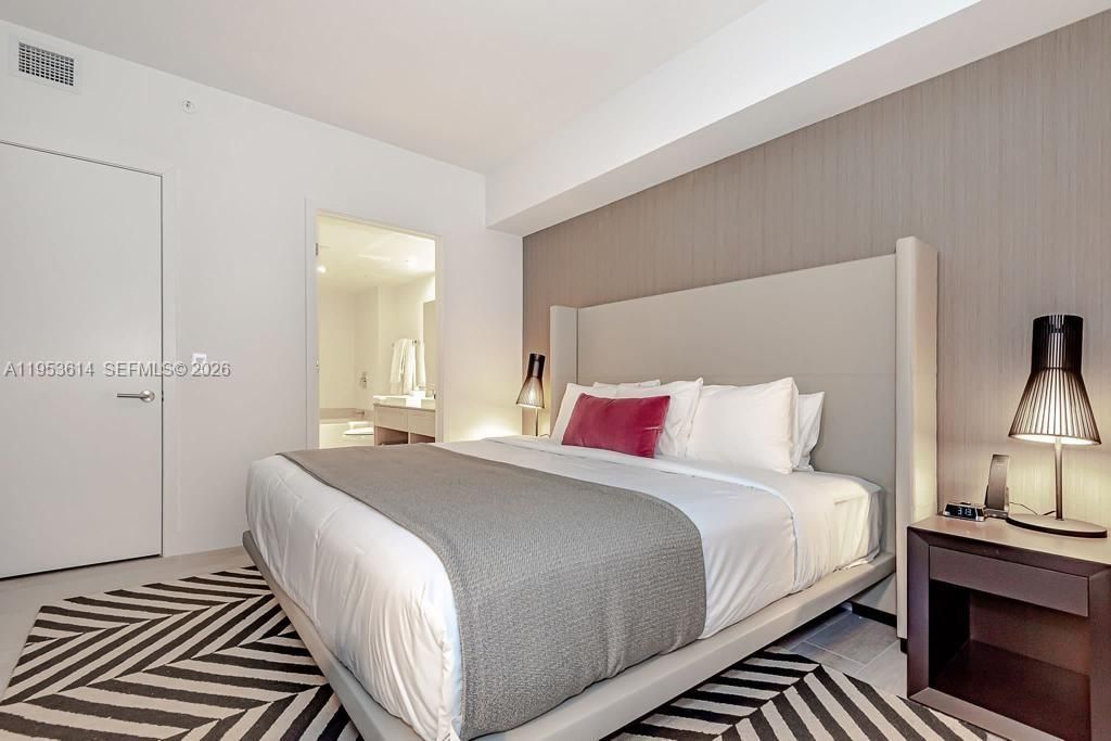 4010 S Ocean Dr , Unit R2701, Hollywood, FL 33019 Photo