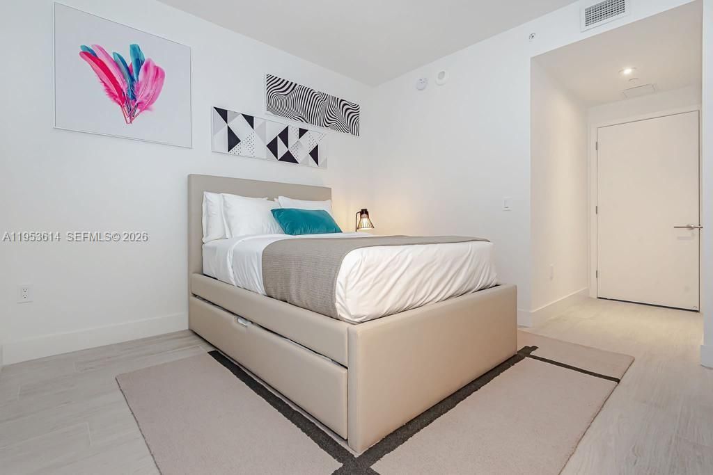 4010 S Ocean Dr , Unit R2701, Hollywood, FL 33019 Photo