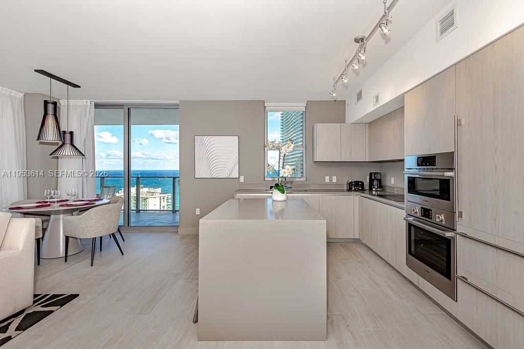4010 S Ocean Dr , Unit R2701, Hollywood, FL 33019 Photo