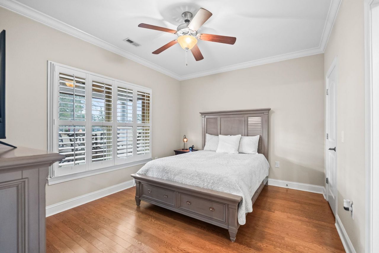 112 Par Away Ct. Photo 24