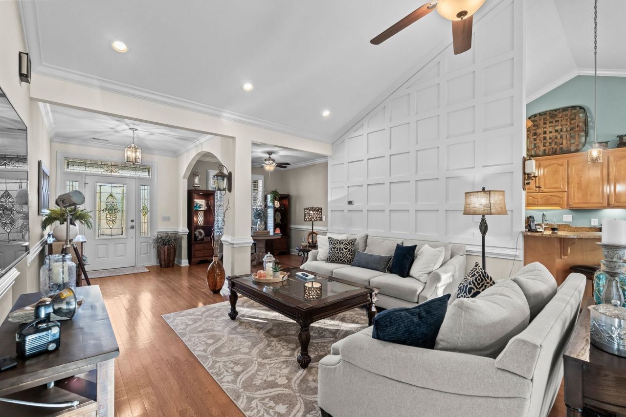 112 Par Away Ct. Photo 7