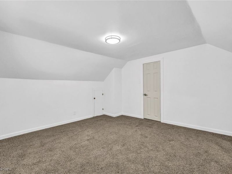 5100 Erwin Street, Maple Heights, OH 44137 Photo 19