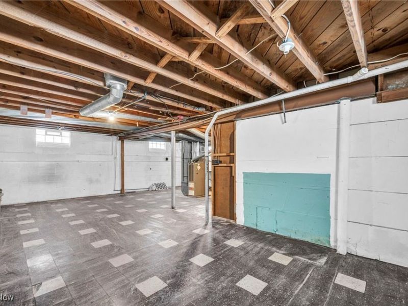 5100 Erwin Street, Maple Heights, OH 44137 Photo 25