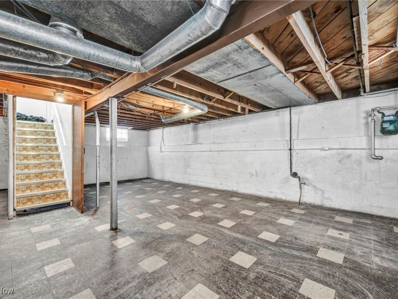 5100 Erwin Street, Maple Heights, OH 44137 Photo 30