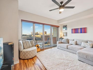 929 Portland Avenue, Unit 410, Minneapolis, MN 55404