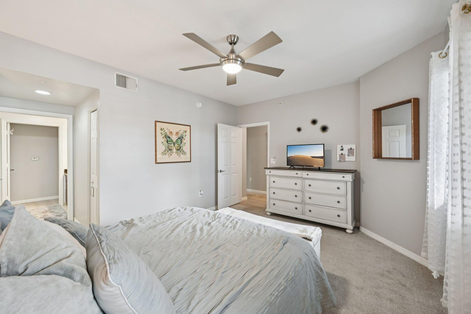 4883 Pga Boulevard, Unit 305, Palm Beach Gardens, FL 33418 Photo