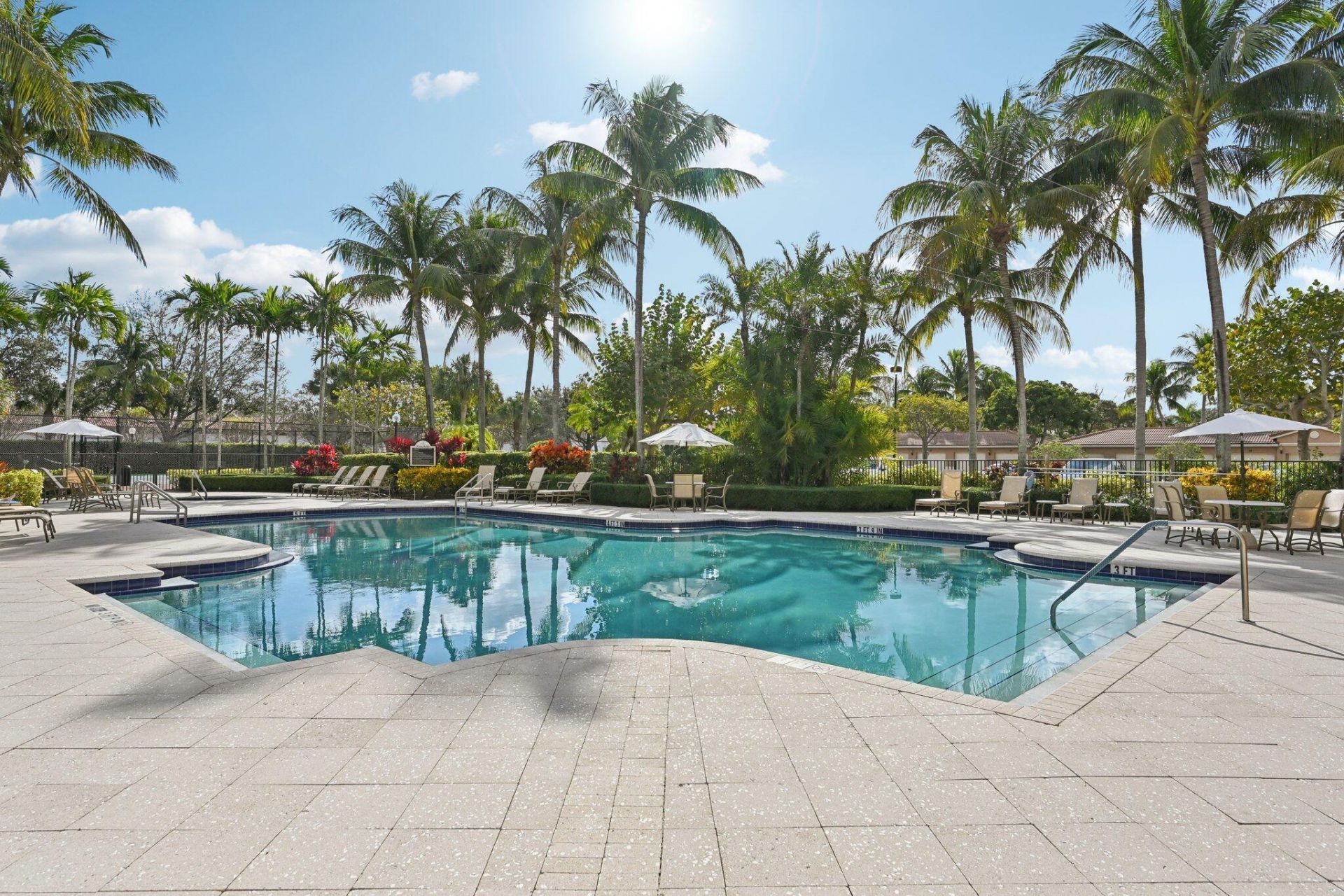 4883 Pga Boulevard, Unit 305, Palm Beach Gardens, FL 33418 Photo