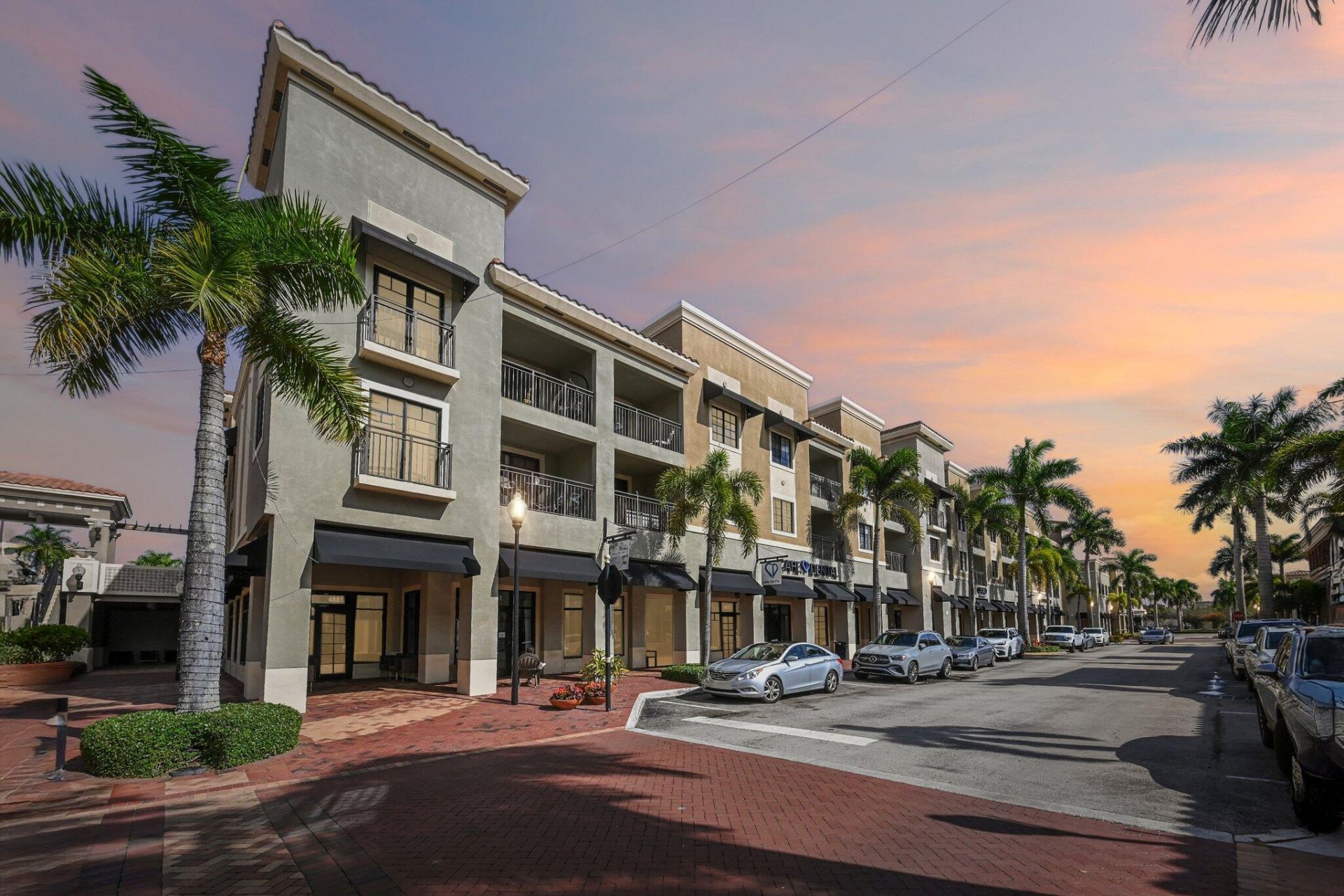 4883 Pga Boulevard, Unit 305, Palm Beach Gardens, FL 33418 Photo