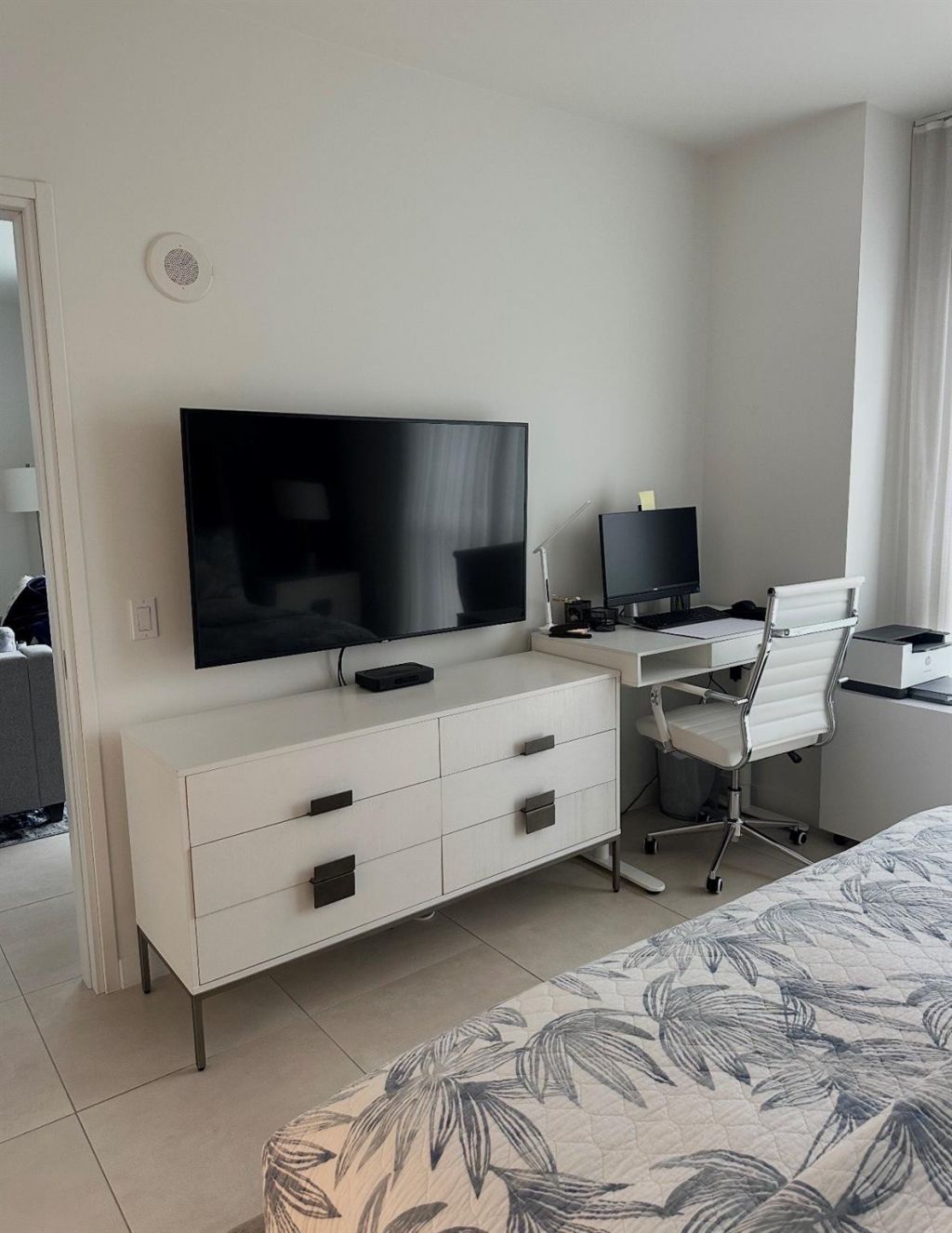 401 N Birch Road, Unit 1212, Fort Lauderdale, FL 33304 Photo