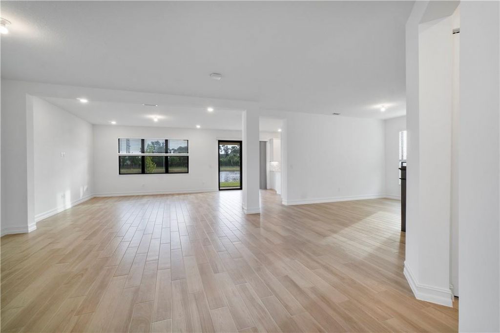 8755 Grand Prix Lane, Boynton Beach, FL 33472 Photo