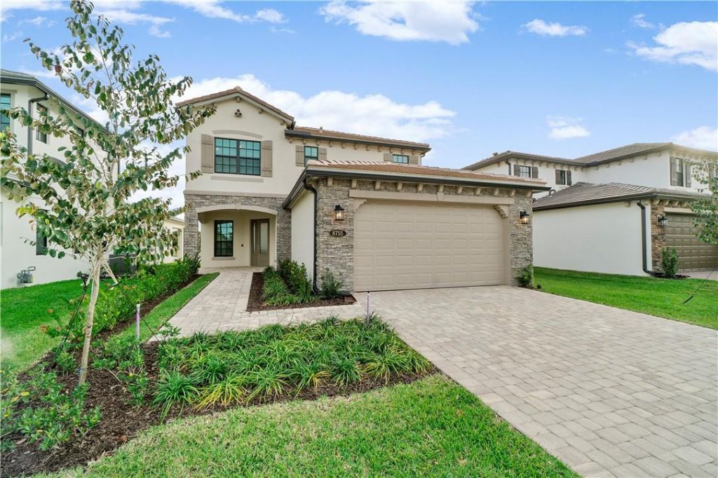 8755 Grand Prix Lane, Boynton Beach, FL 33472 Photo