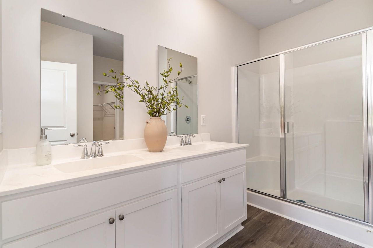 2713 Riverboat Way Photo 14