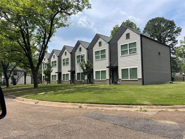806 W 32nd Street, Texarkana, TX 75503