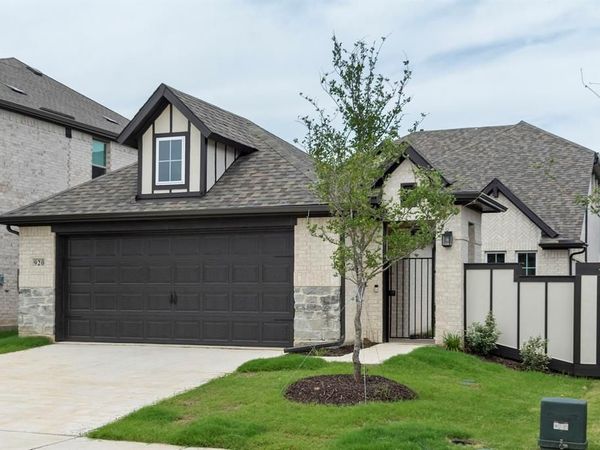 920 Lost Mine Trail, Little Elm, TX 75068